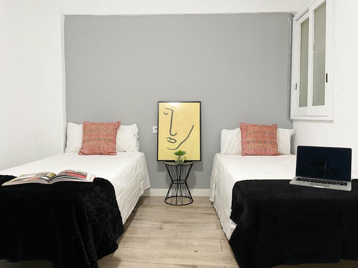 Apartment Modern 2 Bedroom Close To Center